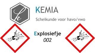 Explosiefje 002 Oplosvergelijking van een hydraat [upl. by Rehc]