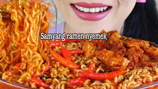 SAMYANG NYEMEK SUPER SPICY 🔥 MAKAN 3 BUNGKUS SAMYANG RAMEN  EATING SOUNDS [upl. by Maitund494]