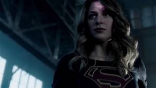 The Flash Vs Supergirl  The Flash 3x08  Crossover  Fight Scene [upl. by Hsital306]