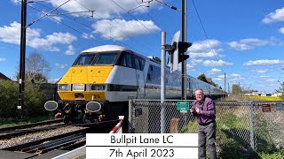 Bullpit Lane Level Crossing 07042023 ftEWSTrains [upl. by Hsima]