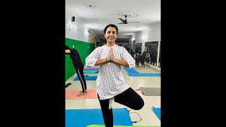 जीवन मे संतुलन लाएं योग सीखें और सिखाएंMorning Yoga and Meditation session with Dr Sandhya [upl. by Azirb]