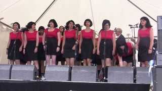 The Rebelles  The Clapping Song Yarraville Festival 2012 [upl. by Llekcor521]