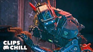 Sharlto Copley Talks Chappie Making His Motion Capture Suit Gangster and More [upl. by Ivzt]