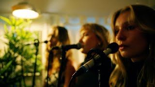 Vinter af Marie Key  Cover af Asta Elvira amp Sofia  Livesession i Lydkrogen [upl. by Jaclin479]