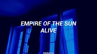 Empire Of The Sun  Alive Español [upl. by Nnuahs]