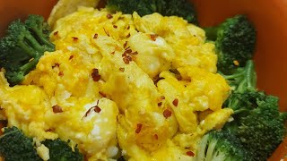 Cheesy Moist and Fluffy Scrambled Eggs Recipe [upl. by Gerlac]