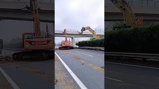 Demolition process of reinforced concrete overpass good machinery can improve work efficiency [upl. by Glantz]