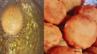 খুব সহজেই সুজির তেলের পিঠা  ফুলকো তেলের পিঠা  teler pitha recipe [upl. by Eltsyrhc]