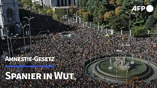 Tausende Spanier protestieren gegen Amnestie für Separatisten  AFP [upl. by Jahn289]