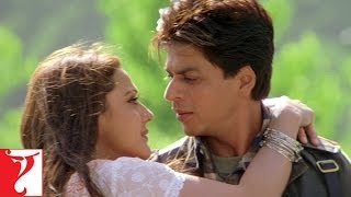 Dialogue Promo  Aap Kitni Baar Meri Jaan Bachayenge  VeerZaara  Shah Rukh Khan  Preity Zinta [upl. by Eileen]