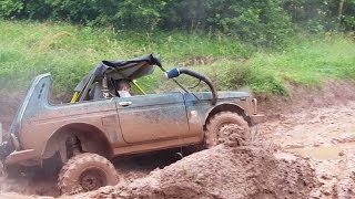 Niva vs Nissan terrano 2 Offroad in Mammutparck [upl. by Adnuhsed]