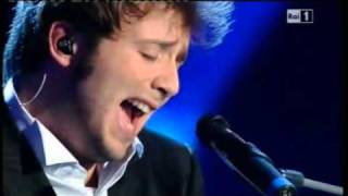 RAPHAEL GUALAZZI amp FABRIZIO BOSSO  Follia damore Sanremo 2011 [upl. by Nedlog]