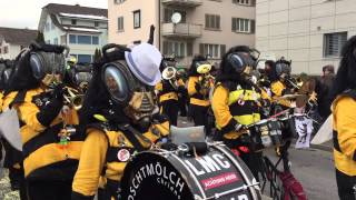 Loschtmölch am Krienser Fasnachtsumzug in Kriens Luzerner Fasnacht [upl. by Karina448]