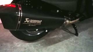 Yamaha Xmax 400 2018 Akrapovic exhaust [upl. by Aneloj]