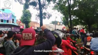 Bobotoh Bertemu The Jak Mania di Jawa Barat [upl. by Frey7]