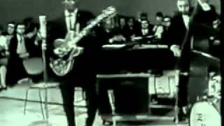 Chuck Berry  Johnny B Goode Live 1958 [upl. by Pansir399]