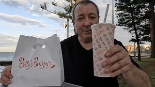 Betty’s Noosa Classic Burger [upl. by Sidell196]