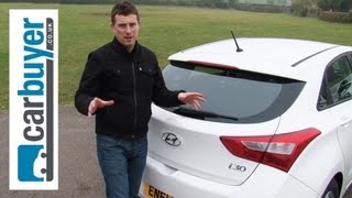 Hyundai i30 hatchback 20112017 review  Carbuyer  Mat Watson [upl. by Dorothea]