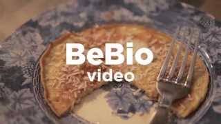 BeBio Video  Recept Bananenpannenkoekjes [upl. by Atsahs]