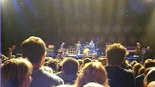 Eddie Vedder attempting kiwi accent [upl. by Fineman]