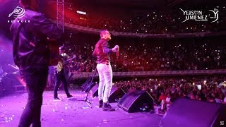 Yeison Jimenez  Plaza De Toros La Macarena  Vuelve Y Me Pasa En Vivo [upl. by Ohcirej605]