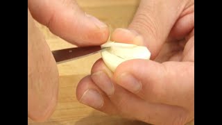 How to Chop Garlic  Secret Untold Garlic Tips and Tricks  The Raw Truth About Garlic [upl. by Nahum]