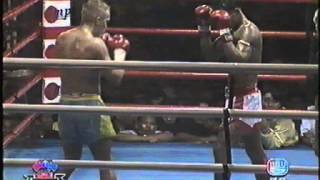 Jomhod Kiatadisak VS Ramon Dekkers Championship [upl. by Darda]