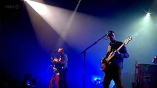 Coldplay HD  Shiver Glastonbury 2011 [upl. by Deuno]