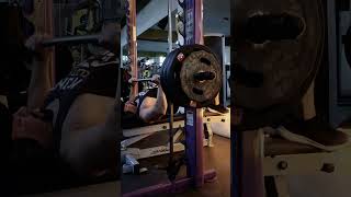 strongman motivation gym 1rm sports pectoralesday fitness powerlifting mamadosgym 🦍🤜🤛🏋️👍 [upl. by Zebulon]