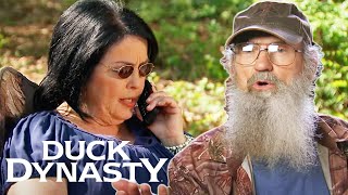 Si Unknowingly SPOILS HUGE Wedding Surprise Season 4  Duck Dynasty [upl. by Novyak]