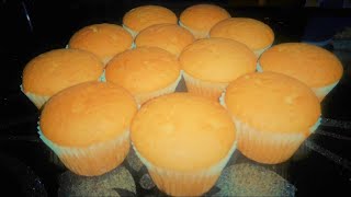 HOMEMADE VANILLA CUPCAKES QUEENCAKES MUFFINS RECIPE [upl. by Oringa]