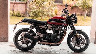 Triumph Speed Twin Stock Exhaust sound Flyby [upl. by Kress]