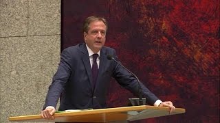 Pechtold Ik gruwel van de PVV  RTL NIEUWS [upl. by Akerue831]