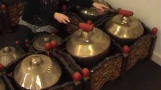 Central Javanese Gamelan Playing Techniques  Kenong [upl. by Duma]