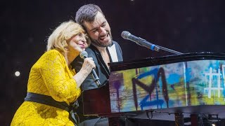 Marek Ztracený a Hana Zagorová  Můj čas Live O2 Arena 2020 [upl. by Holt435]