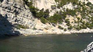 CALANQUE DES PIERRES TOMBEESSUGITON ENTRE CASSIS ET MARSEILLEavi [upl. by Arlon]