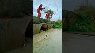 Two Lady Fishing In Rain In Canal In Beautiful Nature fishingmethods besthookfishing fishingtech [upl. by Jurkoic]