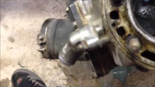 Kawasaki Kx250  Part 3  Jugs off putting the new piston on and we have compression [upl. by Cruickshank]