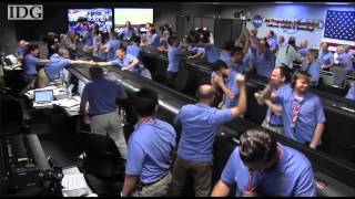 Raw Video Mission control reacts as Curiosity lands on Mars [upl. by Nerin]