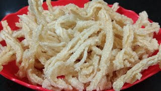 ரேஷன் அரிசியில் மொறு மொறு முறுக்கு வத்தல் Murukku vathal Ration Arisi vadam  Rice Papad Recipe [upl. by Kcirdez]