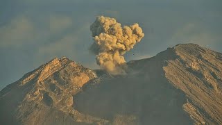 Live zoom kawah gunung semeru hari ini [upl. by Edyth]