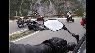 41° Motoraduno Passo dello Stelvio 2017  Crash Kawasaki versys CBR 600 [upl. by Ahsennek722]