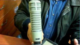 MICROPHONE ELECTROVOICE RE 20 [upl. by Nagad]