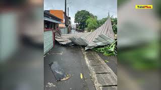 Voici les images d’une « tornade » qui a frappé le village de Tyack dans le sud de Maurice [upl. by Adnohser]