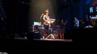 Erykah Badu Live Atlantic City NJ 8609  Apple Tree [upl. by Dniren]