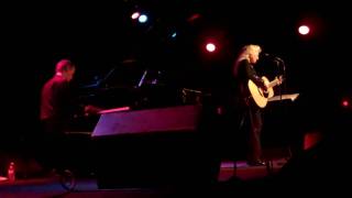 Judy Collins sings live [upl. by Anneliese]