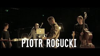 PIOTR ROGUCKI „Dobrze”  otwARTa scene Live [upl. by Hamner]