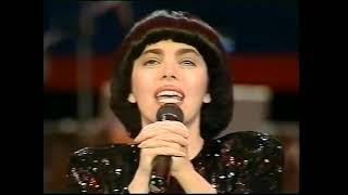 MIREILLE MATHIEU CONCERT in East Berlin Palace of the Republic 21081987 [upl. by Pettifer276]