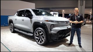 Is the 2025 Chevrolet Silverado EV RST the BEST new performance sport truck [upl. by Four]