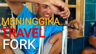 Meninggikan Travel Fork Suntour XCM Non lock [upl. by Sydney176]